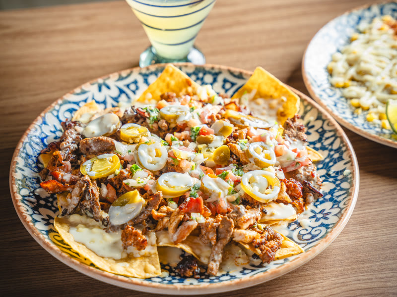 Nachos panchos at Mexilove